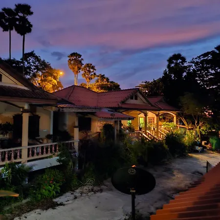 Landscape Beachfront Bungalow In Rawai Phuket Exterior photo